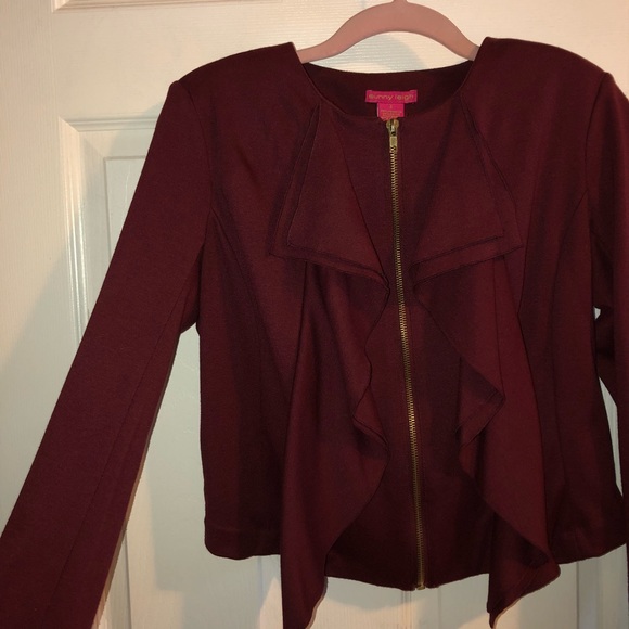 Blazer - Picture 1 of 4